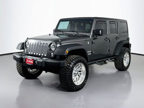 Used 2017 Jeep Wrangler Unlimited Sport w/ Connectivity Group AWD/4WD image 1