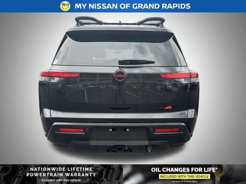 New 2026 Nissan Pathfinder Rock Creek w/ Rock Creek Premium Package AWD/4WD image 4