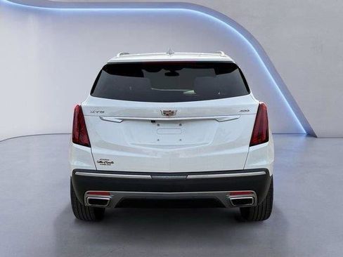 Used 2022 Cadillac XT5 Premium Luxury w/ LPO, Floor Liner Package image 4