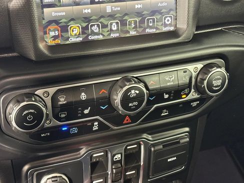 Certified 2023 Jeep Wrangler Unlimited Rubicon 4xe w/ Cold Weather Group AWD/4WD image 19