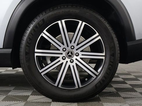 Used 2025 Mercedes-Benz GLE 350 4MATIC image 15