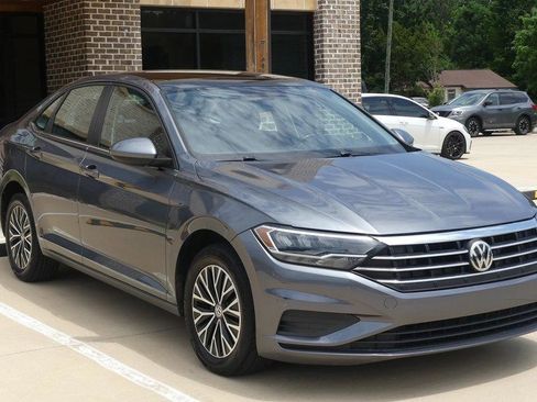 Used 2019 Volkswagen Jetta SE FWD image 7