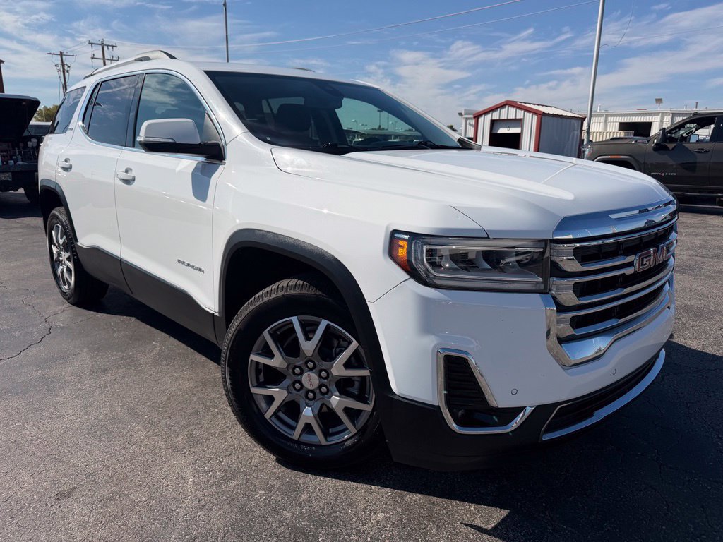 Used 2022 GMC Acadia SLT w/ Preferred Package FWD image 2