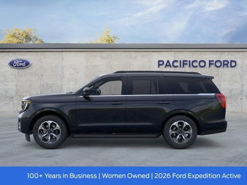 New 2026 Ford Expedition Active image 4