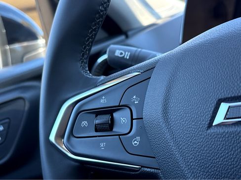 New 2025 Chevrolet Trax ACTIV image 15