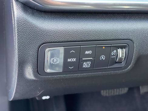 Used 2026 GMC Terrain Elevation w/ Elevation Premium Package FWD image 22