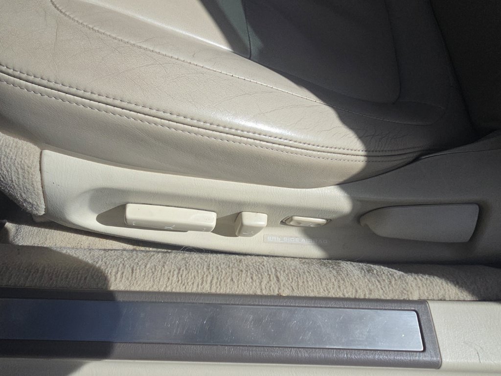 Used 2006 Lexus SC 430 Convertible w/ Preferred Accessory Pkg RWD image 12