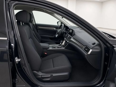 Used 2021 Honda Accord LX image 12