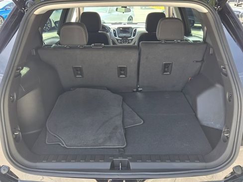 Used 2024 Chevrolet Equinox LS FWD image 16
