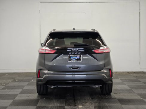 Certified 2023 Ford Edge ST-Line AWD/4WD image 6