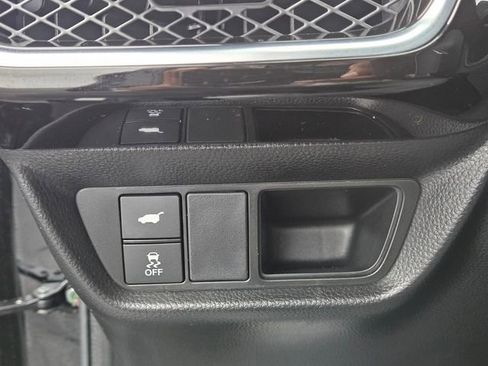 Certified 2025 Acura ADX A-Spec image 25