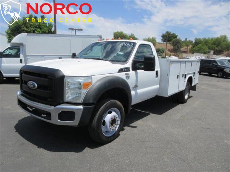 Used 2011 Ford F450 XL w/ XL Decor Group RWD image 2