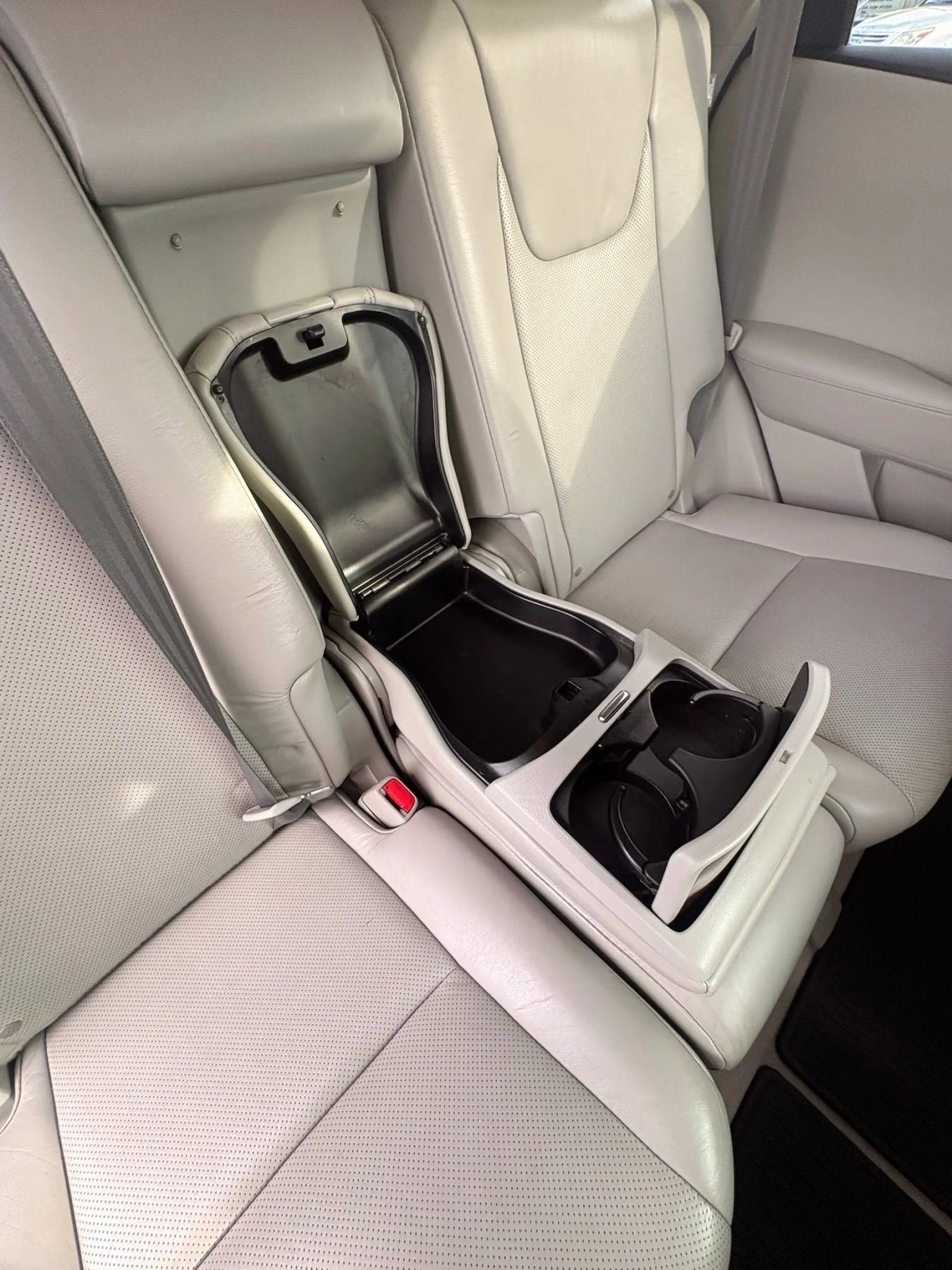 Used 2011 Lexus RX 350 AWD w/ Premium Pkg image 40