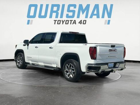 Used 2023 GMC Sierra 1500 SLT w/ SLT Premium Package image 5