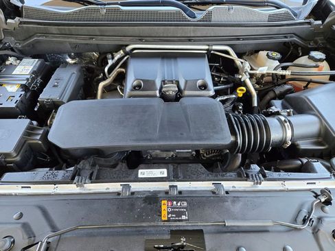 Used 2025 Chevrolet Colorado Trail Boss image 35