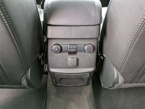 Certified 2018 Ford Explorer XLT w/ Equipment Group 202A image 19