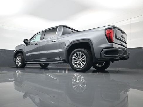 Used 2019 GMC Sierra 1500 Denali w/ Technology Package AWD/4WD image 27