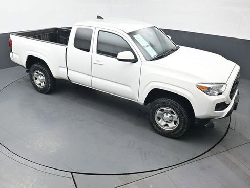Certified 2019 Toyota Tacoma SR w/ SR Convenience Package RWD image 36