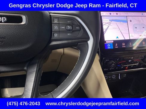 Certified 2024 Jeep Grand Cherokee L Limited AWD/4WD image 21
