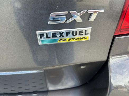 Used 2019 Dodge Grand Caravan SXT FWD image 16