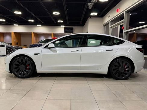 Used 2022 Tesla Model 3 Performance image 7