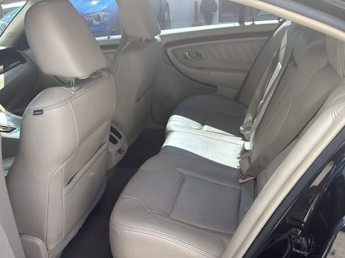 Used 2010 Ford Taurus Limited image 8