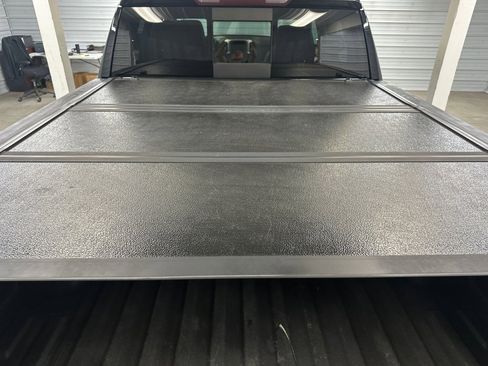 Used 2019 GMC Sierra 1500 SLT w/ SLT Premium Plus Package image 29