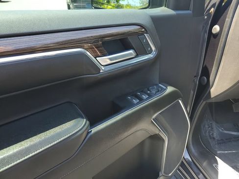 Used 2023 Chevrolet Silverado 1500 RST w/ Protection Package RWD image 18