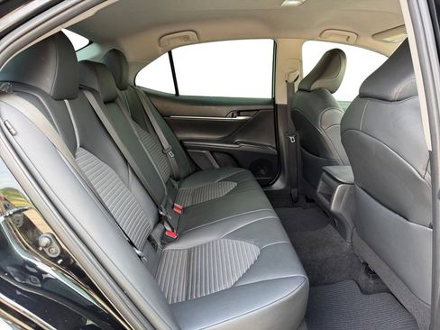 Used 2023 Toyota Camry SE FWD image 20