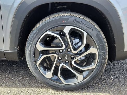 New 2026 Chevrolet Trax RS w/ Driver Confidence Package image 5