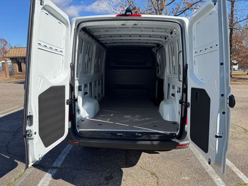 New 2026 Mercedes-Benz Sprinter 2500 image 25