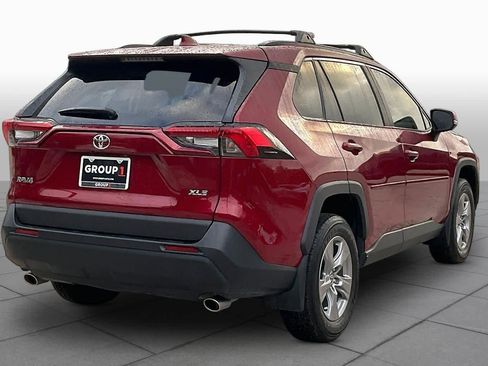 Used 2024 Toyota RAV4 XLE w/ Convenience Package FWD image 13