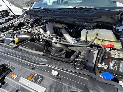 Used 2024 Ford F250 XLT AWD/4WD image 26