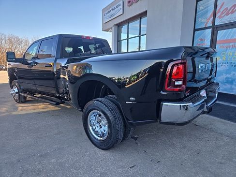 New 2026 RAM 3500 Tradesman image 7