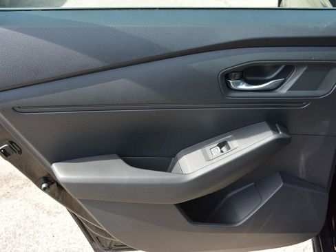 Used 2023 Honda Accord LX image 12