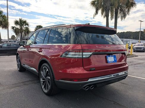 New 2025 Lincoln Aviator Reserve w/ Luxury Package RWD image 6