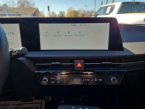 Used 2023 Kia EV6 GT image 13