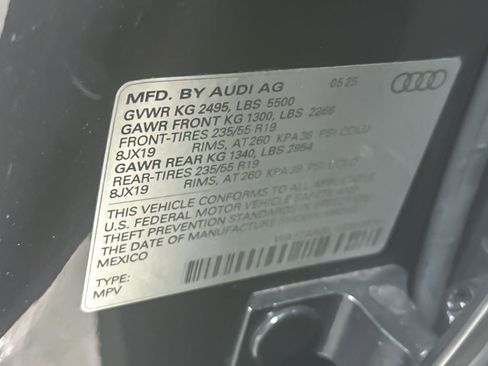 Used 2025 Audi Q5 Premium Plus w/ Premium Plus image 29