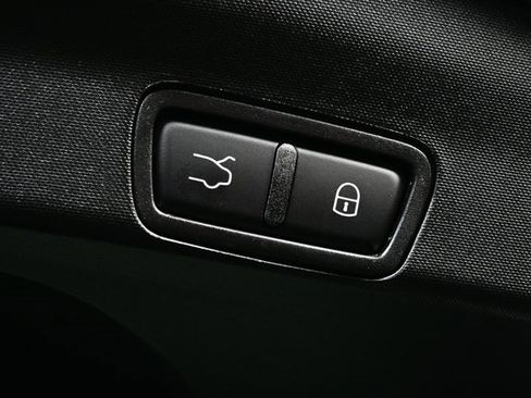 New 2025 Alfa Romeo Stelvio Sprint w/ Convenience Package image 28