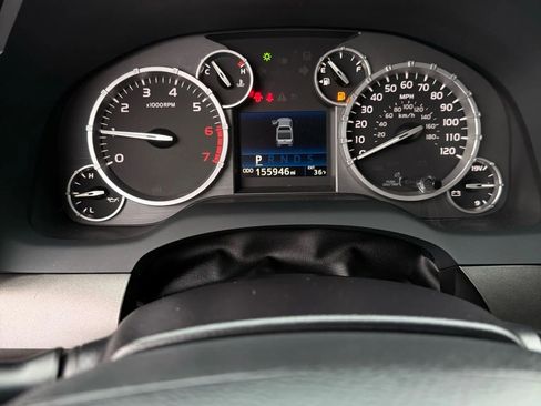 Used 2016 Toyota Tundra SR5 w/ SR5 Upgrade Package image 25