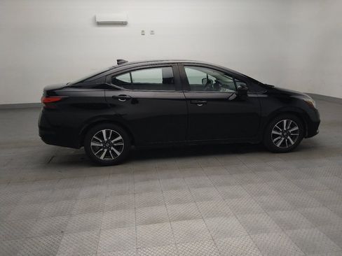 Used 2021 Nissan Versa SV FWD image 10