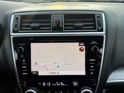 Used 2019 Subaru Outback 2.5i Premium image 19