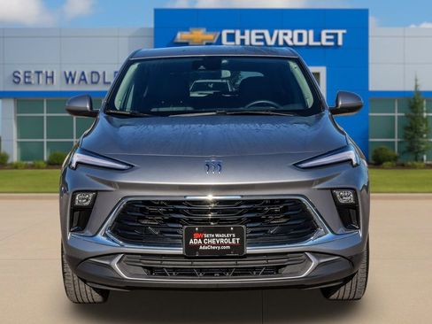 Used 2025 Buick Encore GX Preferred FWD image 2