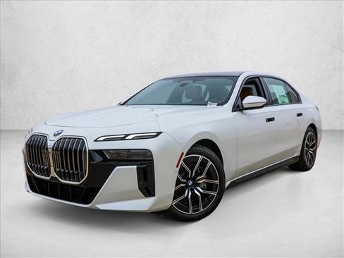 New 2026 BMW 740i xDrive AWD/4WD image 1