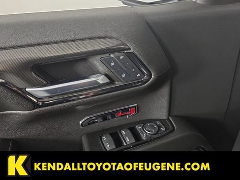 Used 2024 GMC Sierra 1500 AT4 w/ AT4 Premium Package AWD/4WD image 27