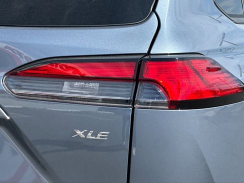 New 2026 Toyota Corolla Cross XLE image 25