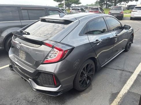 Used 2018 Honda Civic Sport image 6