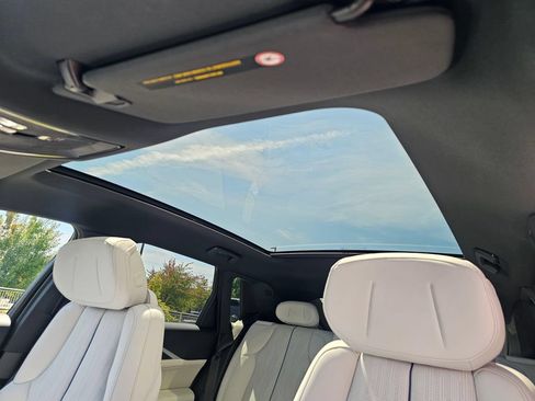 New 2026 Cadillac Lyriq Sport AWD/4WD image 21