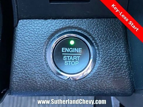 Used 2021 Ford Expedition XLT image 22