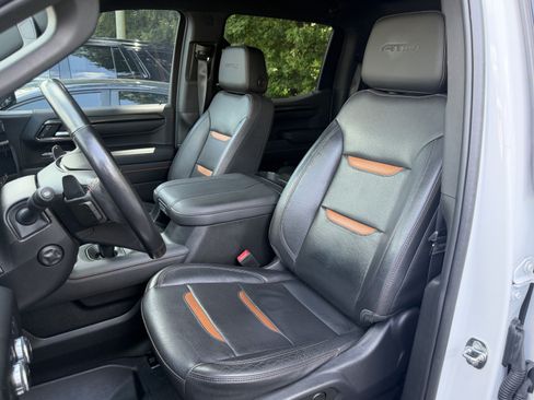 Used 2023 GMC Sierra 1500 AT4 w/ AT4 Premium Package AWD/4WD image 16